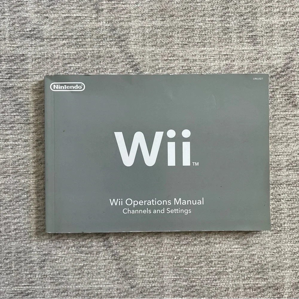 Nintendo Wii Video Game Operations Manual Book ONLY